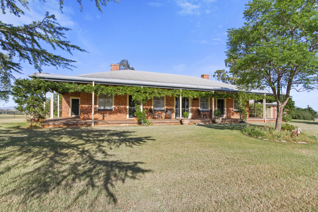 Verified Vendor ‘Red Hill’ property